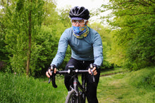 L'Equipe Provence X Fifo Cycles Neck Buff on the bike